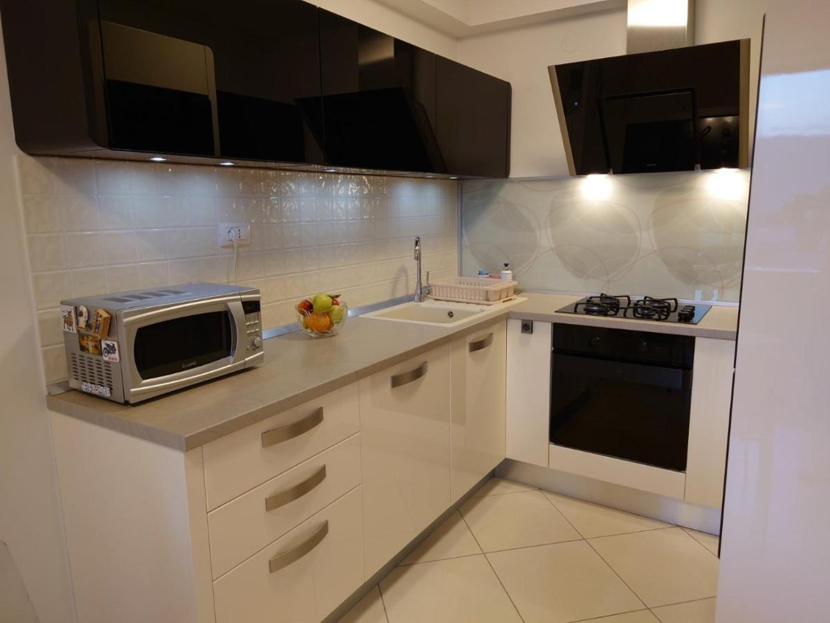 Apartman Mare Nostrum**** Apartment Rijeka Exterior photo