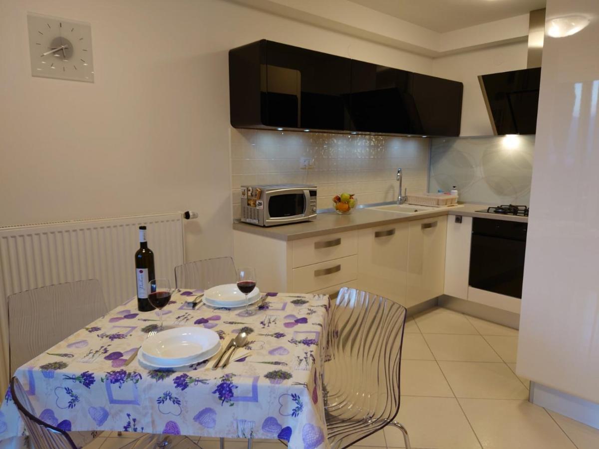 Apartman Mare Nostrum**** Apartment Rijeka Exterior photo
